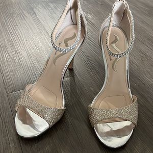 Nina Heels Size 8.5